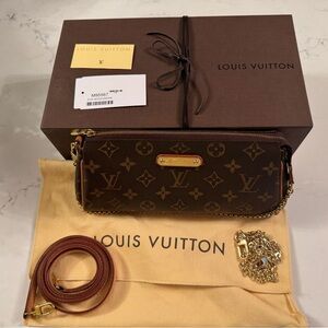 Louis Vuitton Monogram Eva Crossbody Clutch